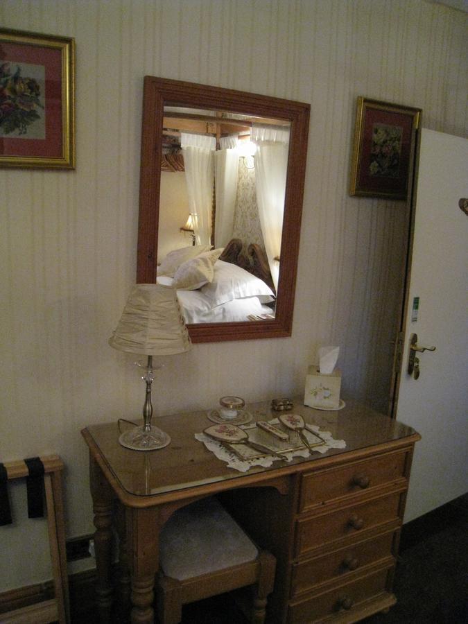 Rosebud Cottage Guest House Haworth Dış mekan fotoğraf